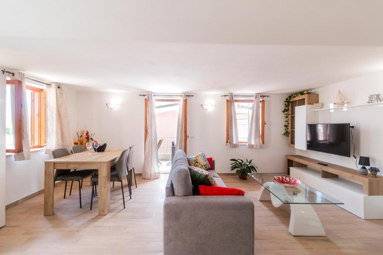 Apartament Uncle Leonard'S House Cala Gonone Zewnętrze zdjęcie